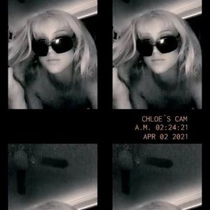 Meet your Posher, Chloe